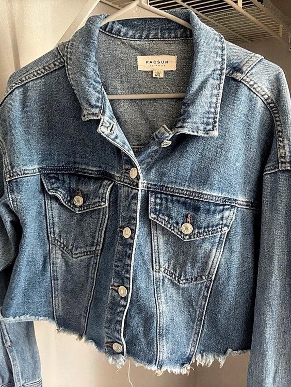 Pacsun Cropped Denim Jacket in Blue Size Medium
